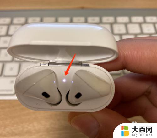 苹果耳机能连win10吗 如何在 Win10 电脑上连接苹果 AirPods